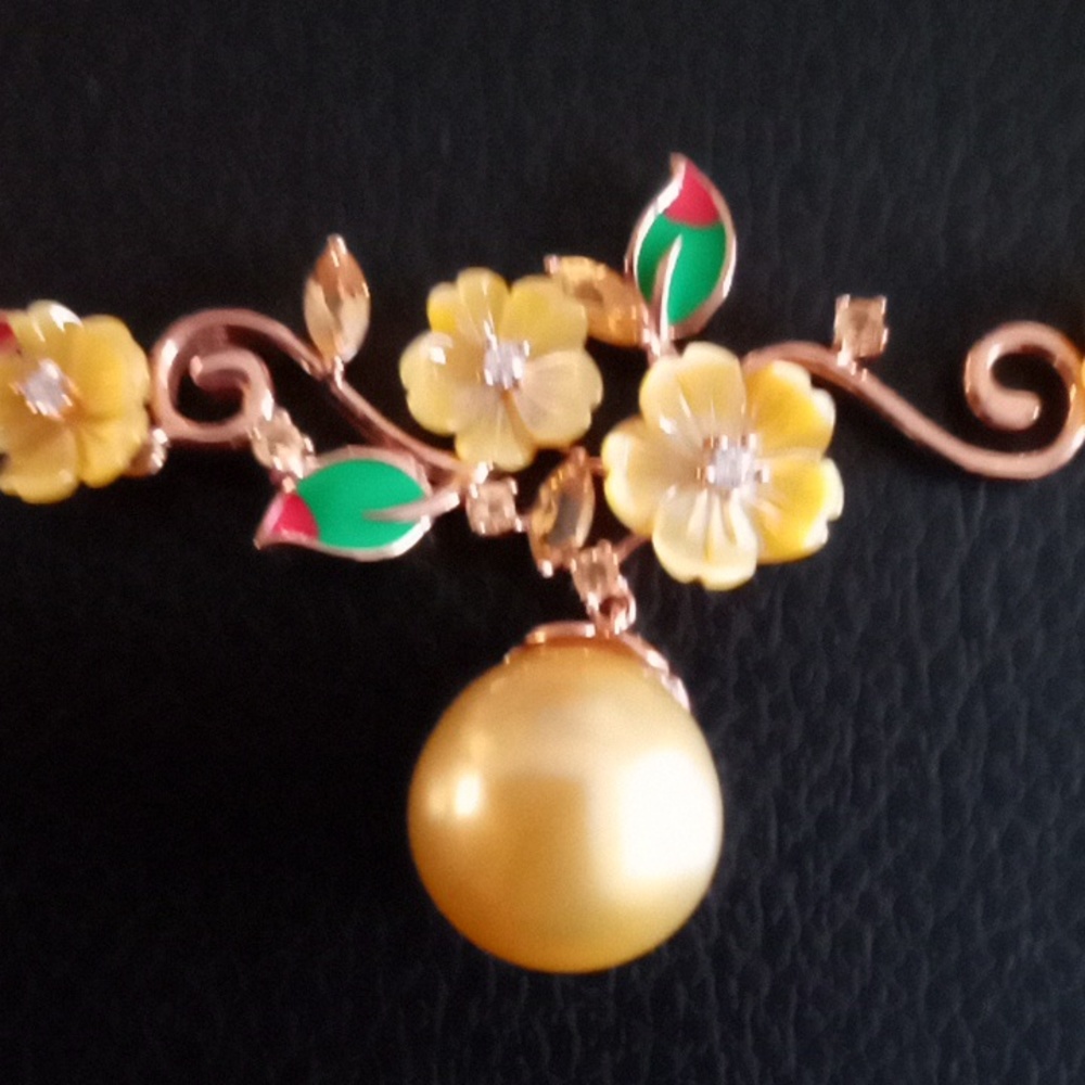 SOUTH SEA GOLDEN CULTURED PEARL, MULTI GEMSTONE BRACELET - Picture 3 of 9